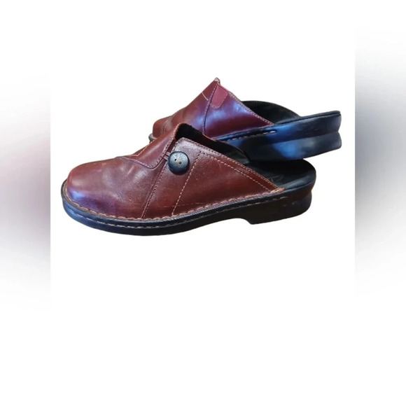 Clarks Shoes Mules Slides Artisan Red Leather  Size 8M - Picture 2 of 9